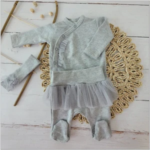 Kojenecká 3 dielna súprava na krst pre dievčatko šedá