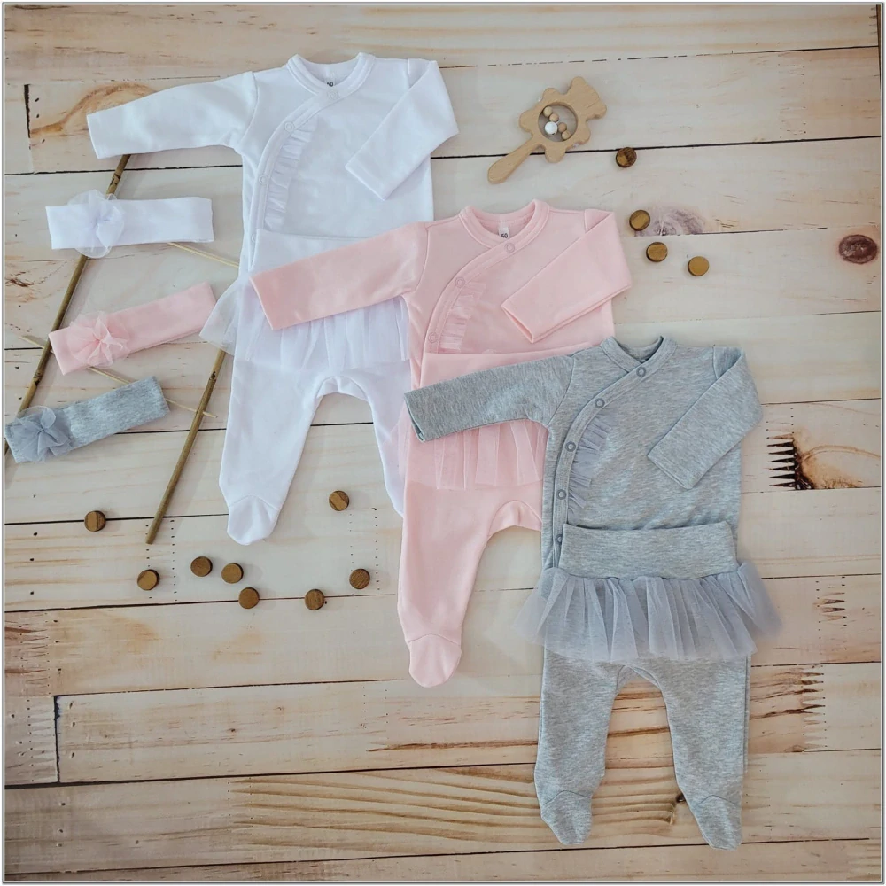 Kojenecká 3 dielna súprava na krst pre dievčatko biela