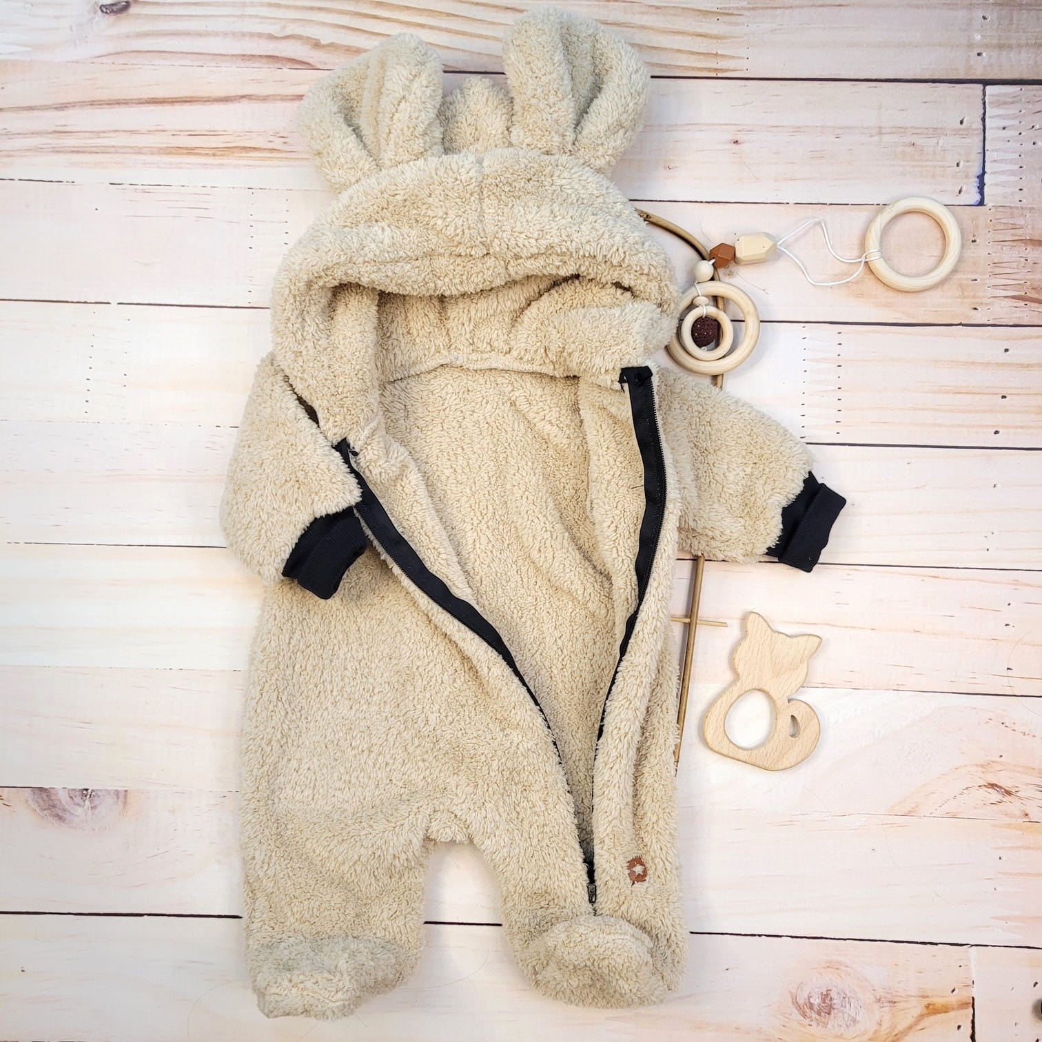 Kojenecká kombinéza overal jeseň jar pieskový