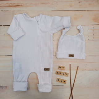 Kojenecká súprava overal a čiapočka biela