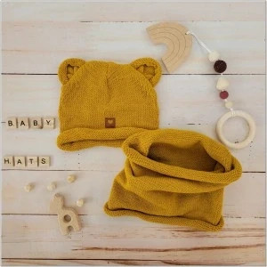 Čiapka s komínom horčicová pre bábätká